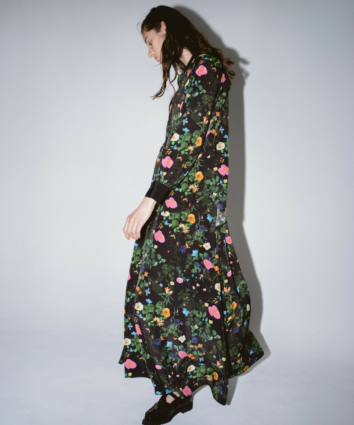 000000000709-01.jpg?size=l&w=