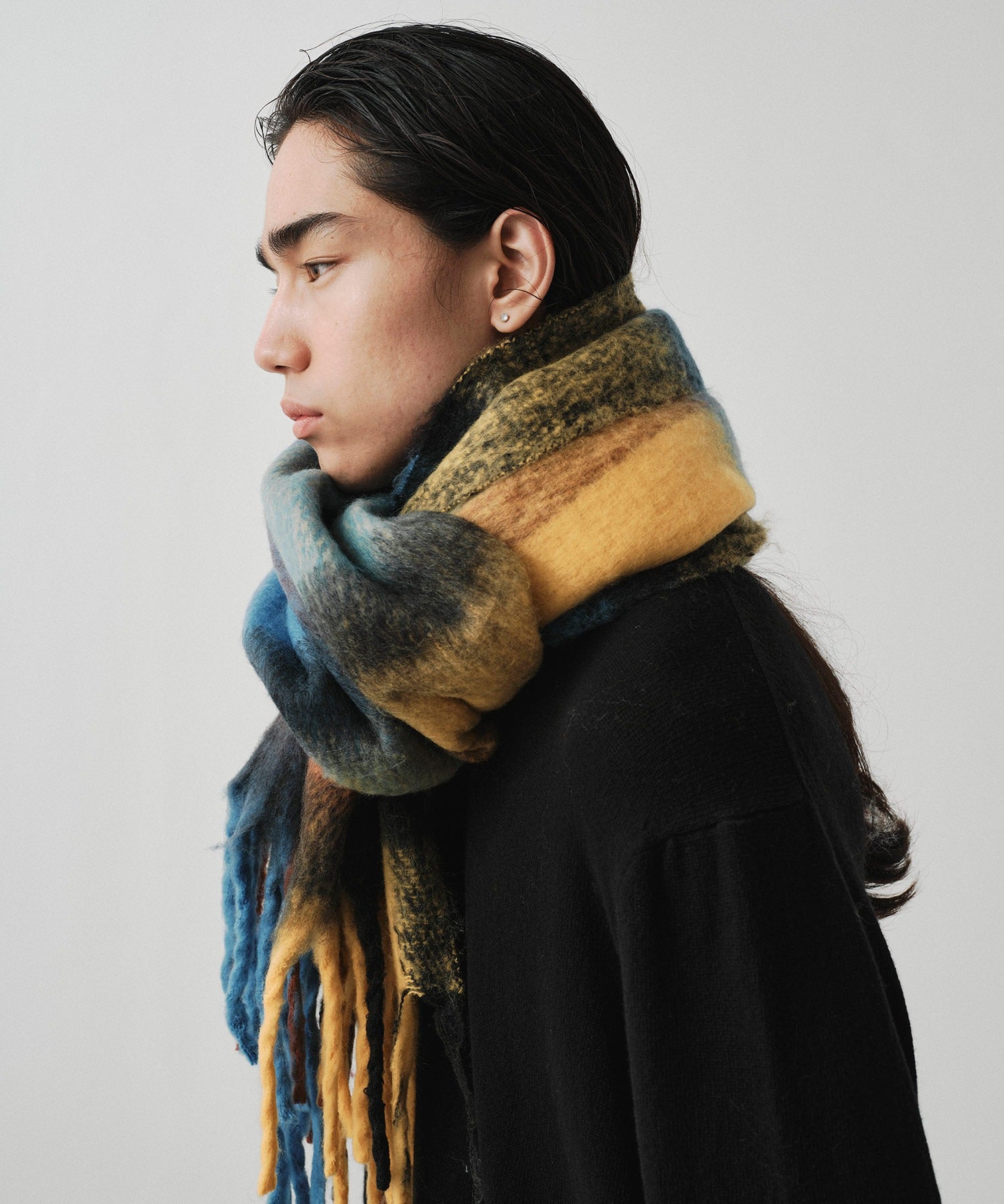 Volume Fringe Scarf | NOISE MAKER ノイズメーカー