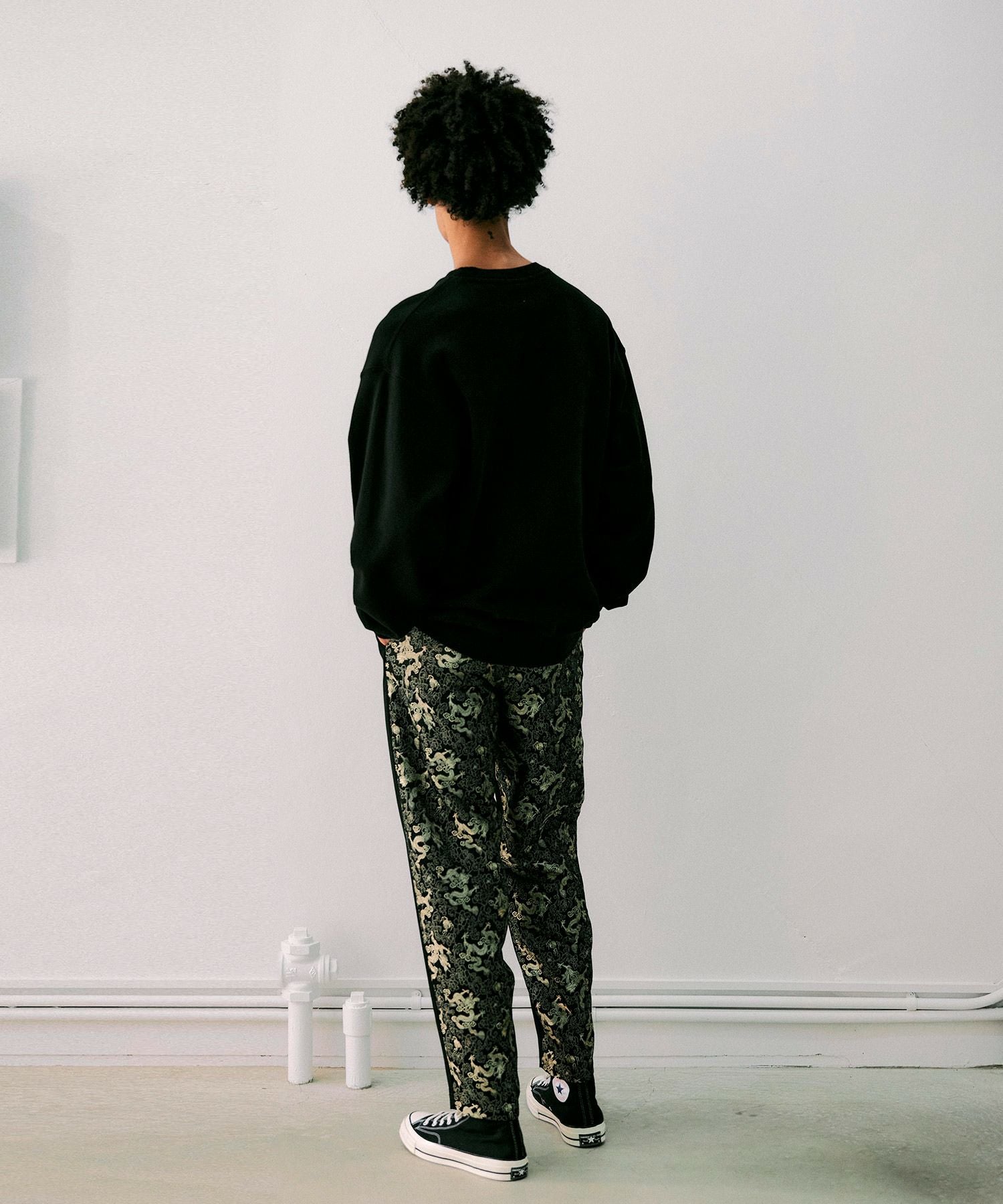 NMMNオーバーサイズスウェット*ブラック*＜NMA3-UT30M＞ | NOISE MAKER