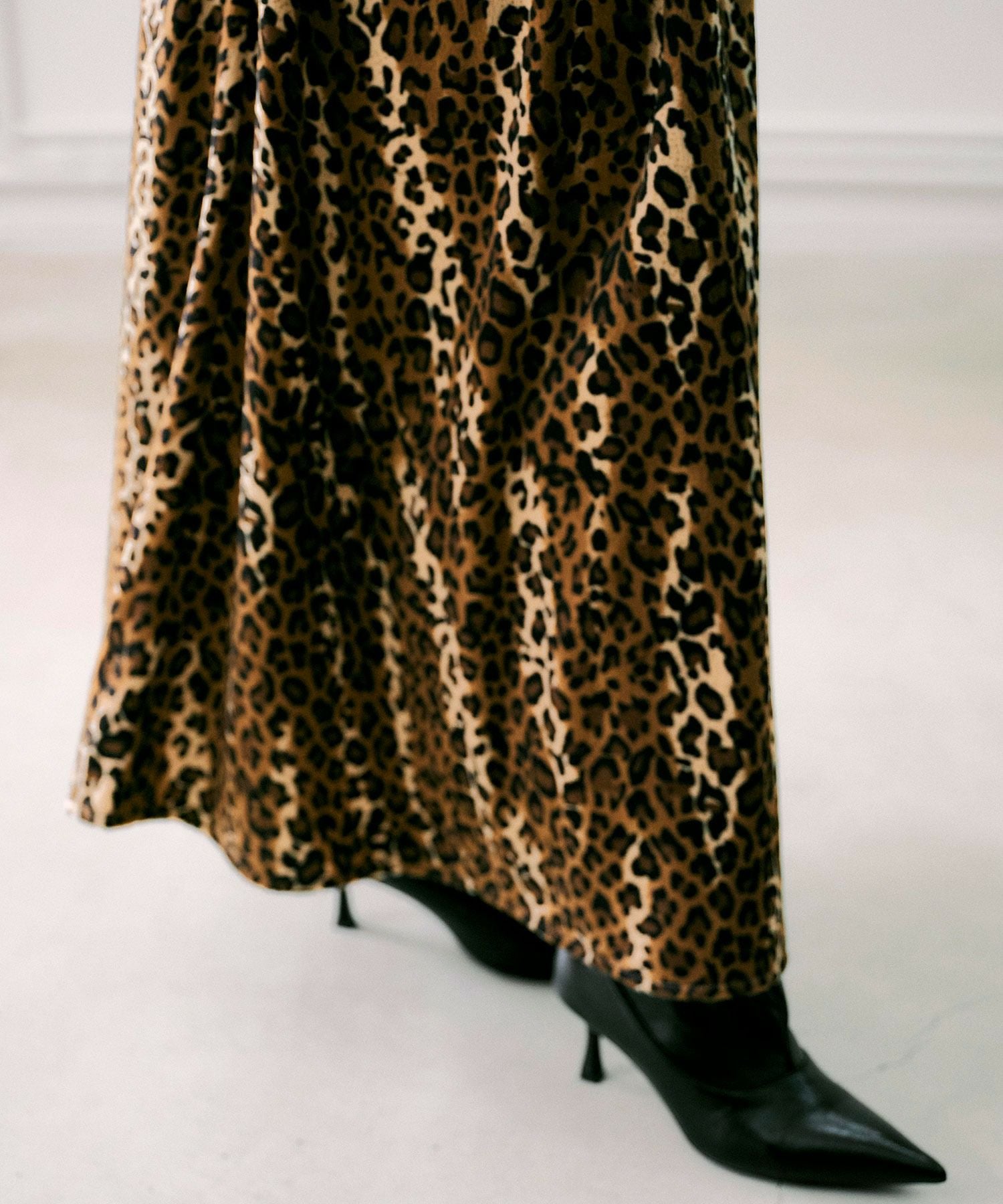 ベロアレオパードボリュームロングスカート＜NMA4-LS50＞ | NOISE