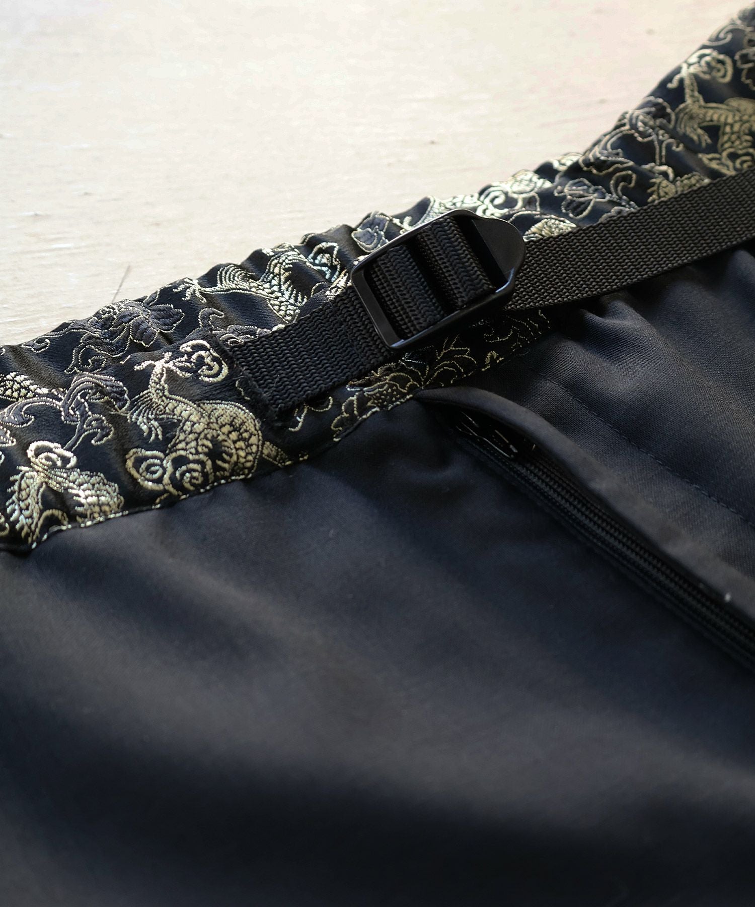 無地×ドラゴンジャガード織パンツ*チャコールグレー*＜NMA3-MP87